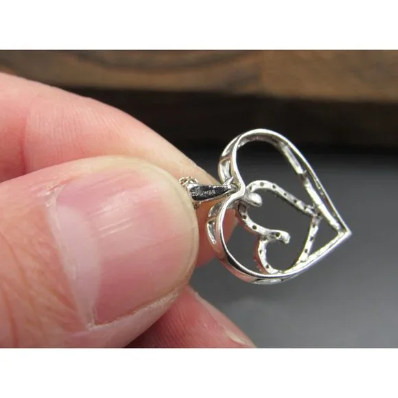 18" Sterling Silver Diamond Chip Heart In Heart Necklace Vintage Minimalist - Picture 4 of 7